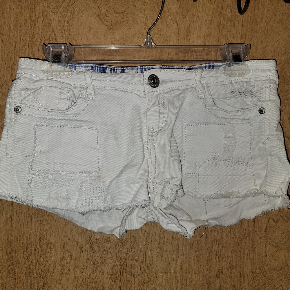 BLUE ASPHALT Ivory Cargo Cut Off Shorts Raw Hem - Women's Size 3